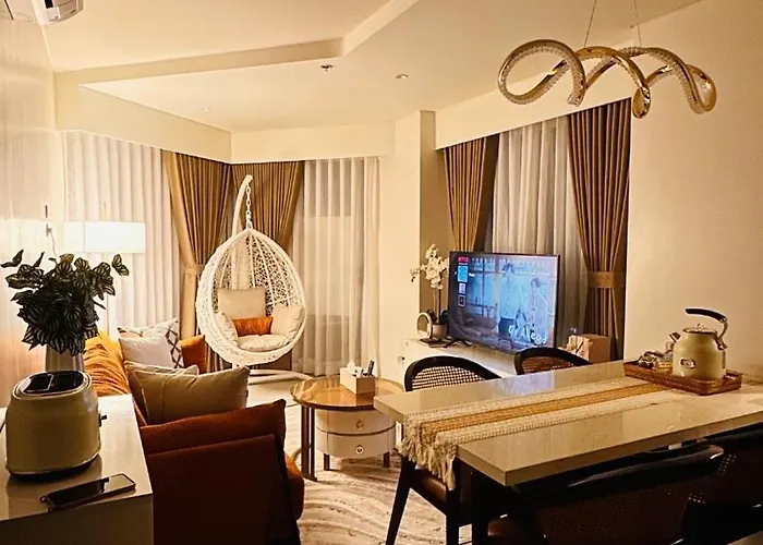 Living 1br Corner With Balcony *